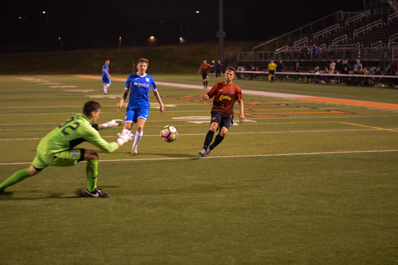 Des Moines Menace Splits Weekend Wins With Thunder Bay, Moves on to Winnipeg